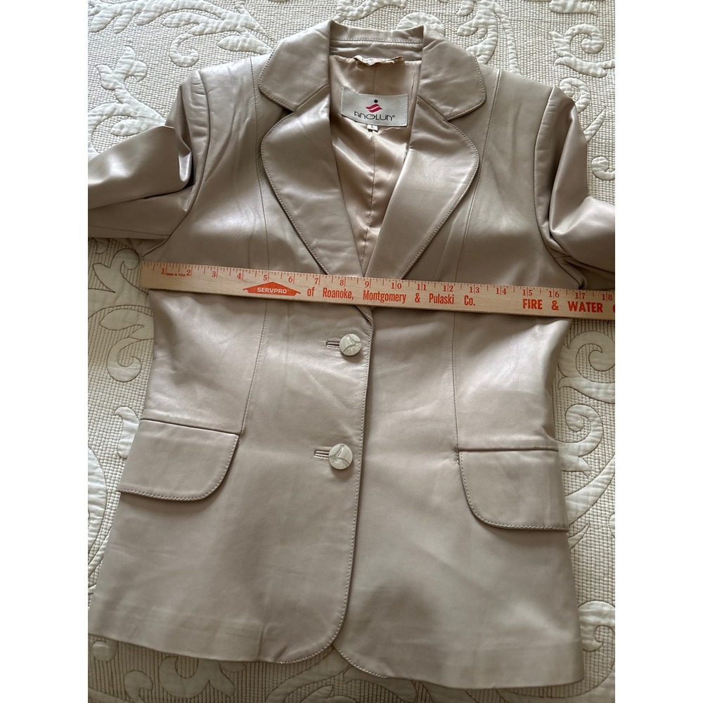 Anglun Womens Beige Leather Blazer Jacket Size L Two Button Tailored Lined Tan - Picture 4 of 9